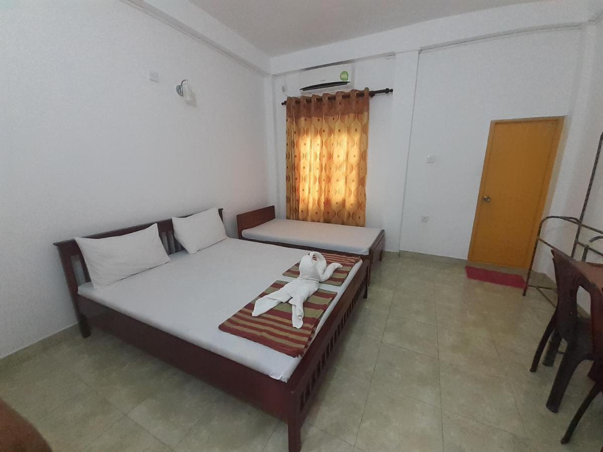 Emarald Holiday Homes Anuradhapura Exterior foto