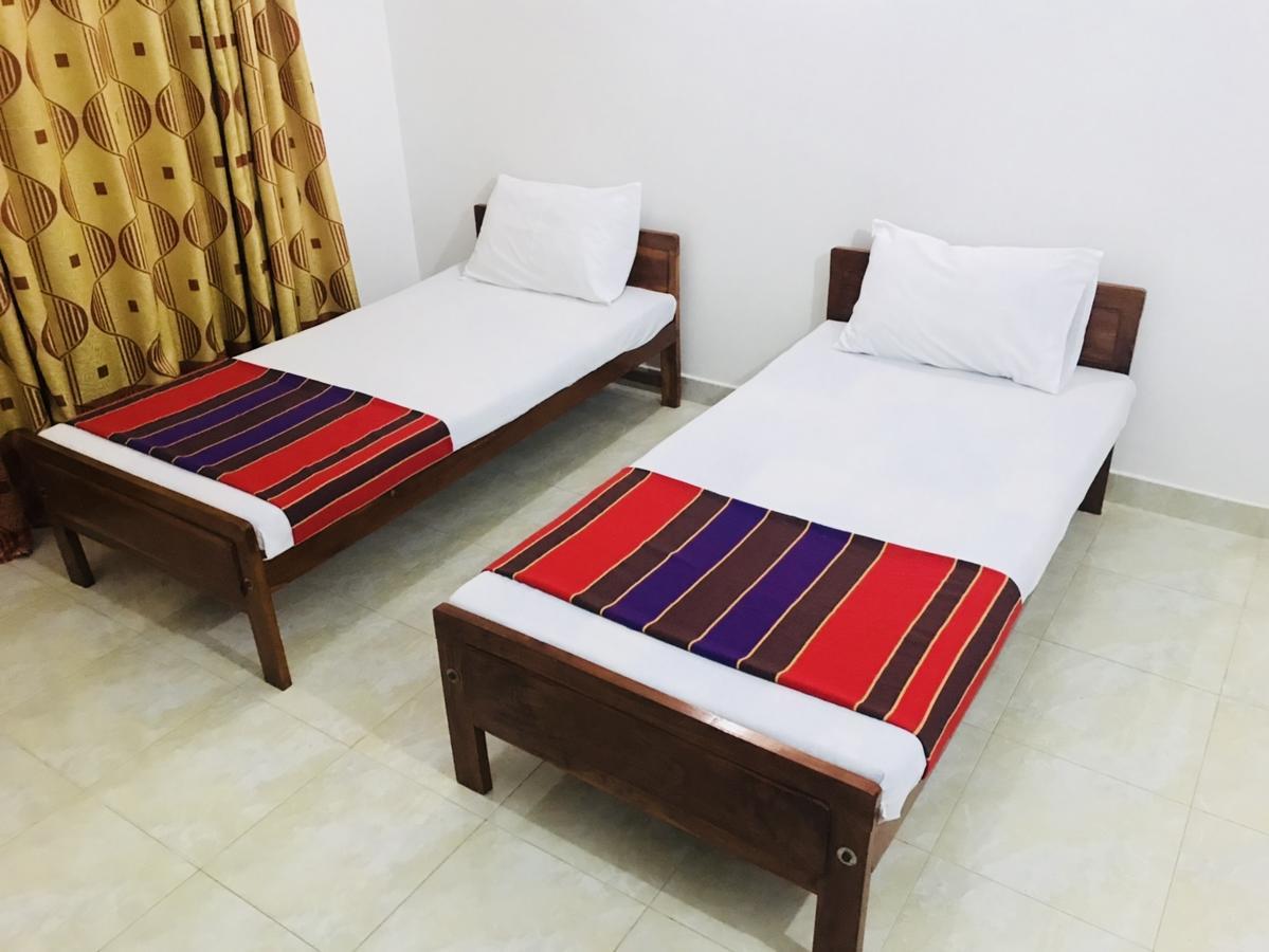 Emarald Holiday Homes Anuradhapura Exterior foto