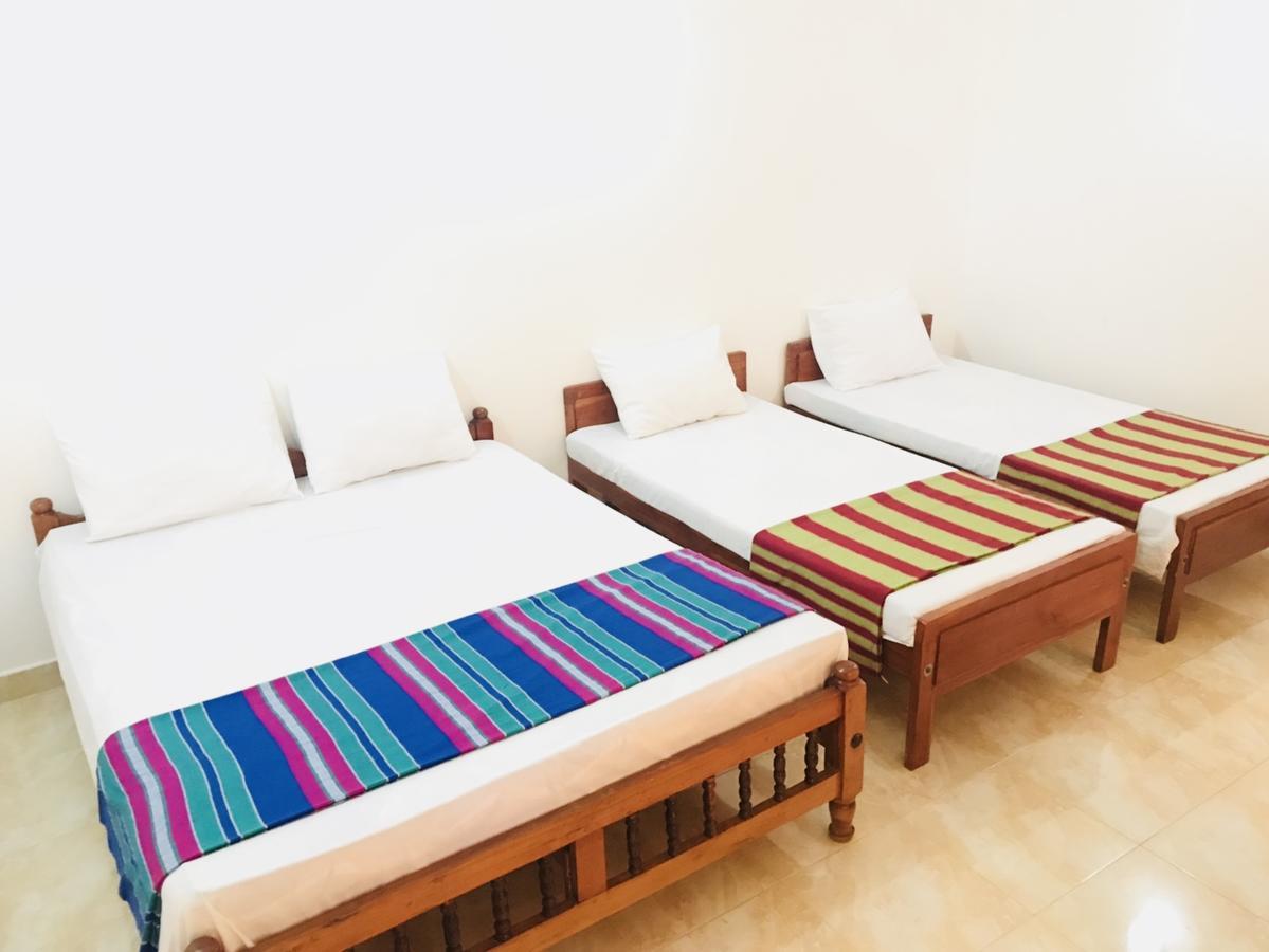 Emarald Holiday Homes Anuradhapura Exterior foto