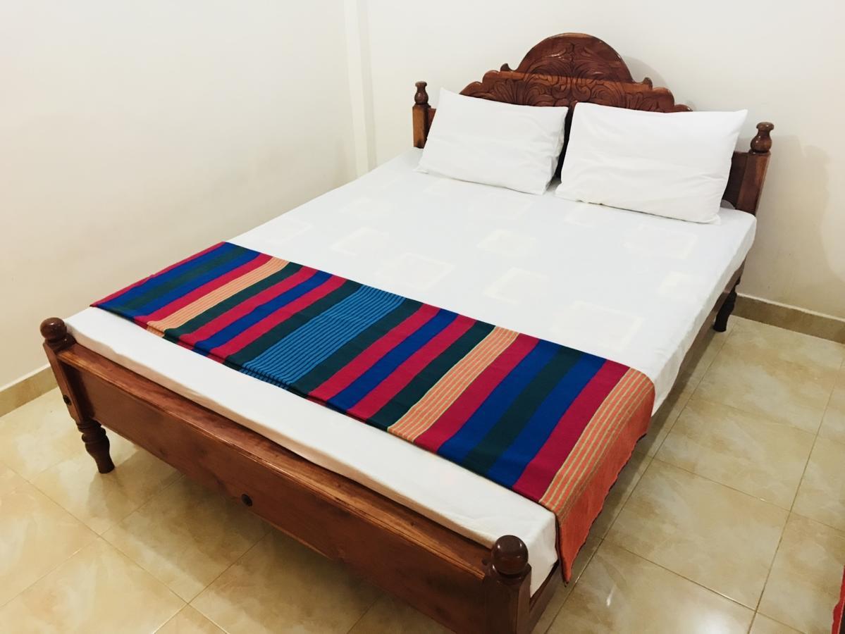Emarald Holiday Homes Anuradhapura Exterior foto