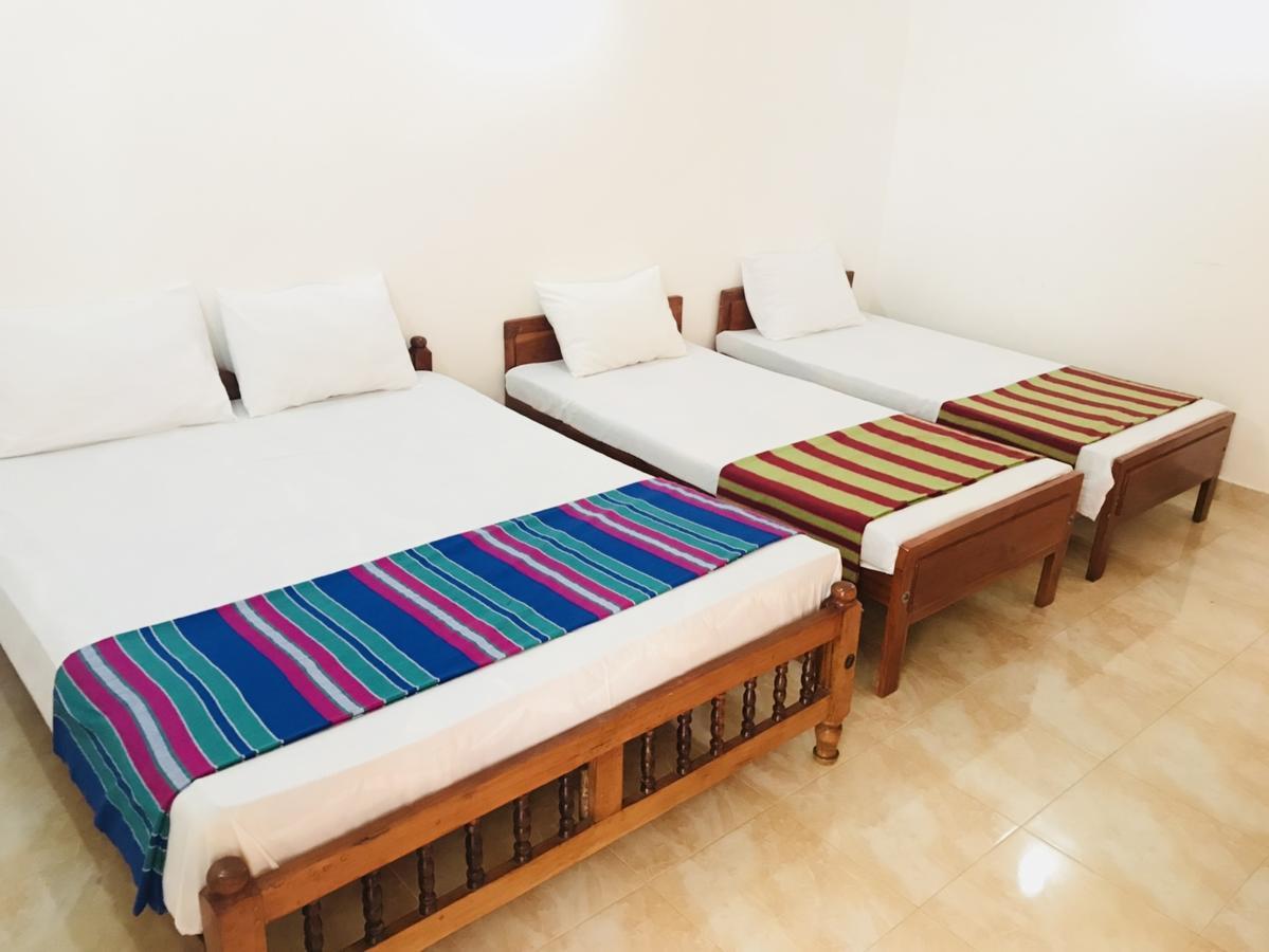 Emarald Holiday Homes Anuradhapura Quarto foto
